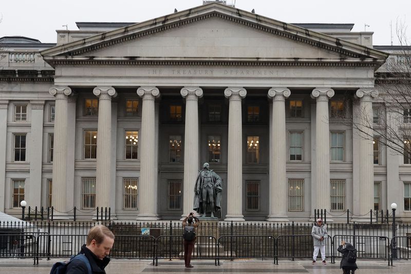 US Treasury sells $69 of 2YR notes at lower-expected-yield on improved demand