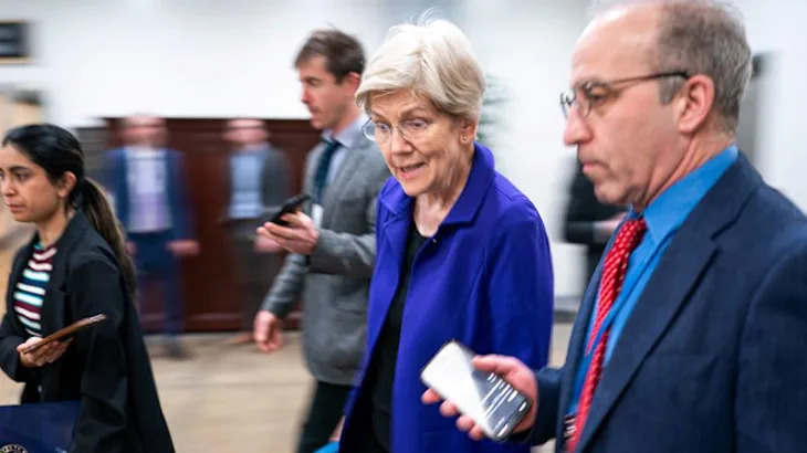Democrats ask SEC to preserve records related to Trump’s crypto business, probing conflicts