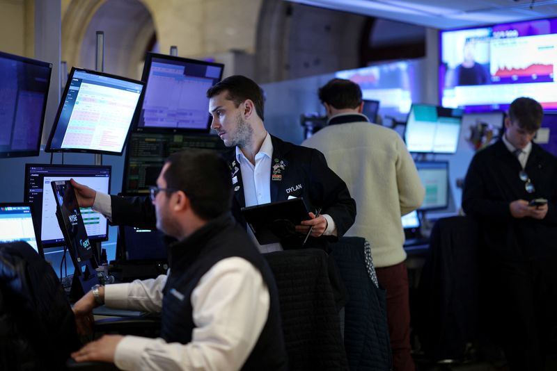 Morning Bid: Stocks take a breath, but yuan, Treasuries convulse