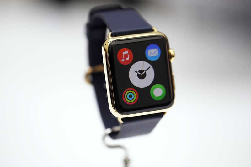 Munster comments on Apple decline