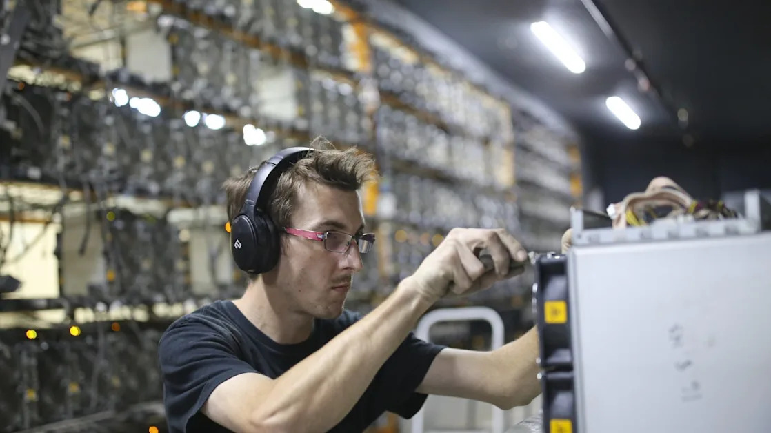 Bitcoin miners in U.S. fear wipeout as 36% tariffs threaten to ‘destroy’ thriving industry