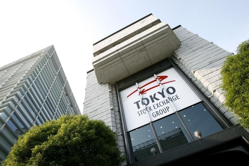 Japan stocks higher at close of trade; Nikkei 225 up 1.95%
