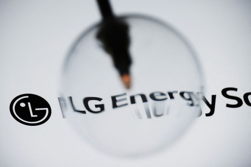 LG Energy Solution flags Q2 sales decline as automakers hemmed in by tariff volatility