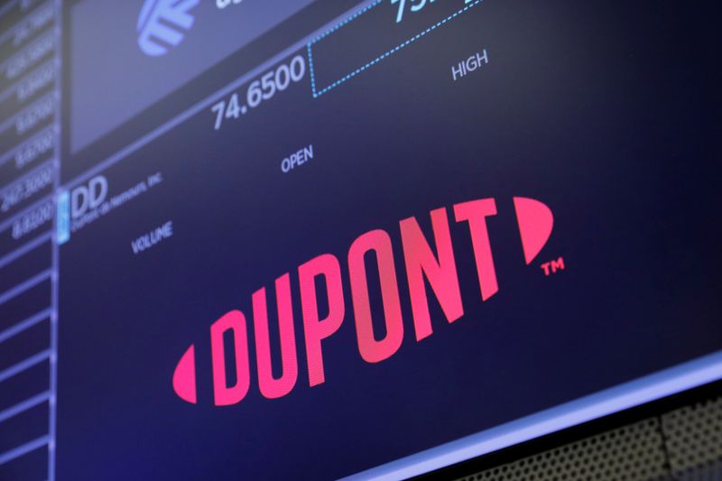 DuPont beats earnings estimates, warns of tariff hit