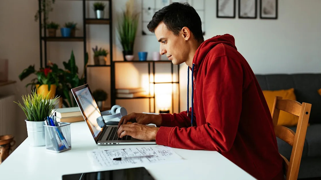 I’m a Freelancer: Here’s Why I Prefer To Get Paid in Crypto