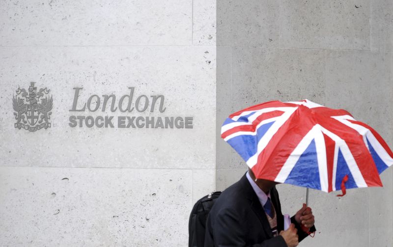 FTSE 100 today: Index rises amid quiet earnings; Deliveroo gain on DoorDash deal