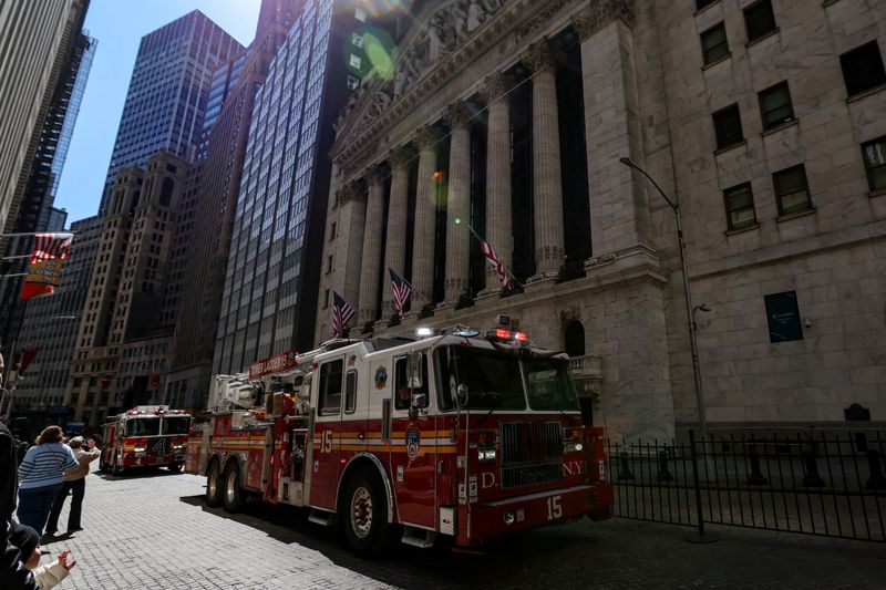 As fire truck prices hit $2 million, US firefighters demand an antitrust probe