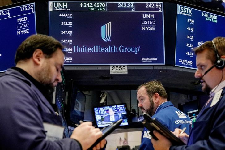 Wall Street analysts downgrade UnitedHealth after guidance removal