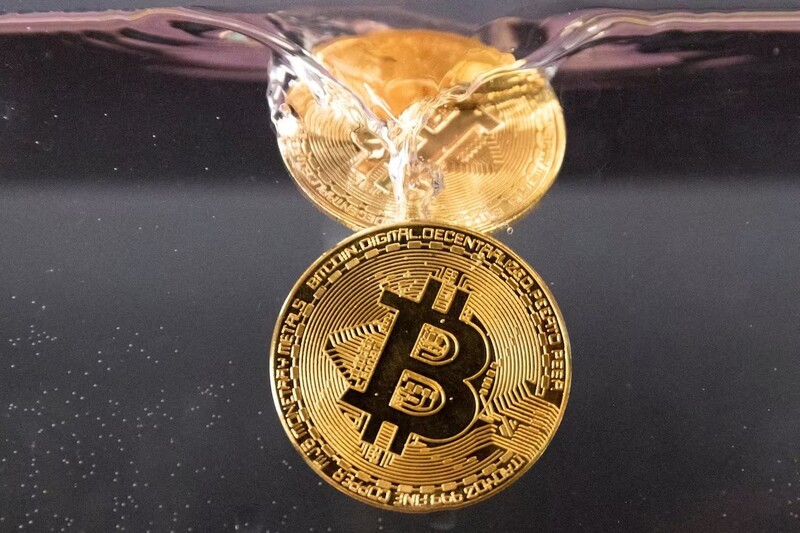 Bitcoin price today: rebounds to $104k; soft US inflation spurs Fed rate-cut bets