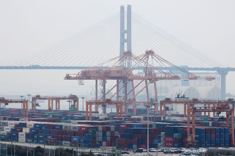 South Korea to prepare support for food exporters to weather US tariffs