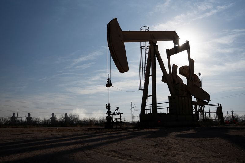 Oil prices headed for rebound this week as US-China trade talks resume