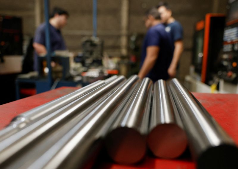 US, Mexico discuss deal to cut Trump’s steel tariffs, sources say