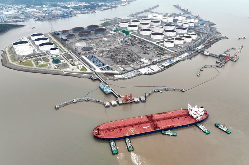 Northeast Asia sends the most jet fuel to Europe in nearly a year in June