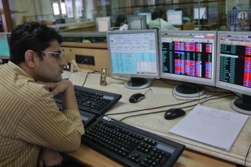 HDFC, Reliance and Airtel seen powering earnings rebound for Nifty in June qtr