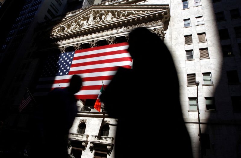 U.S. stocks lower at close of trade; Dow Jones Industrial Average down 0.94%