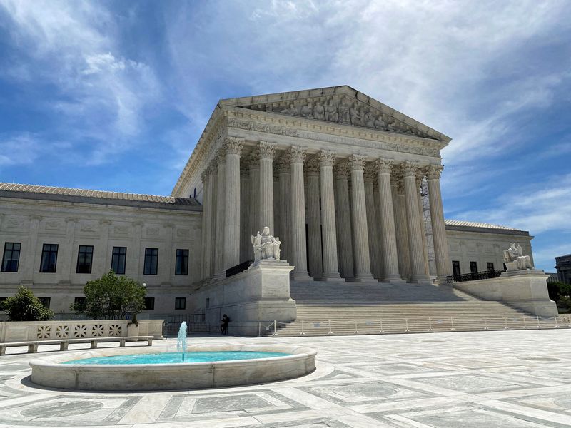 Analysis-Judges keep blocking Trump’s policies despite US Supreme Court injunction curbs