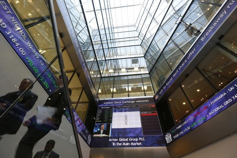 FTSE 100 today: Index slides, pound slips to $1.35, GDP figures disappoint